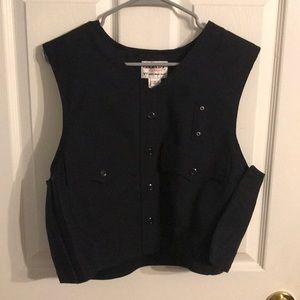 Elbeco outer vest carrier